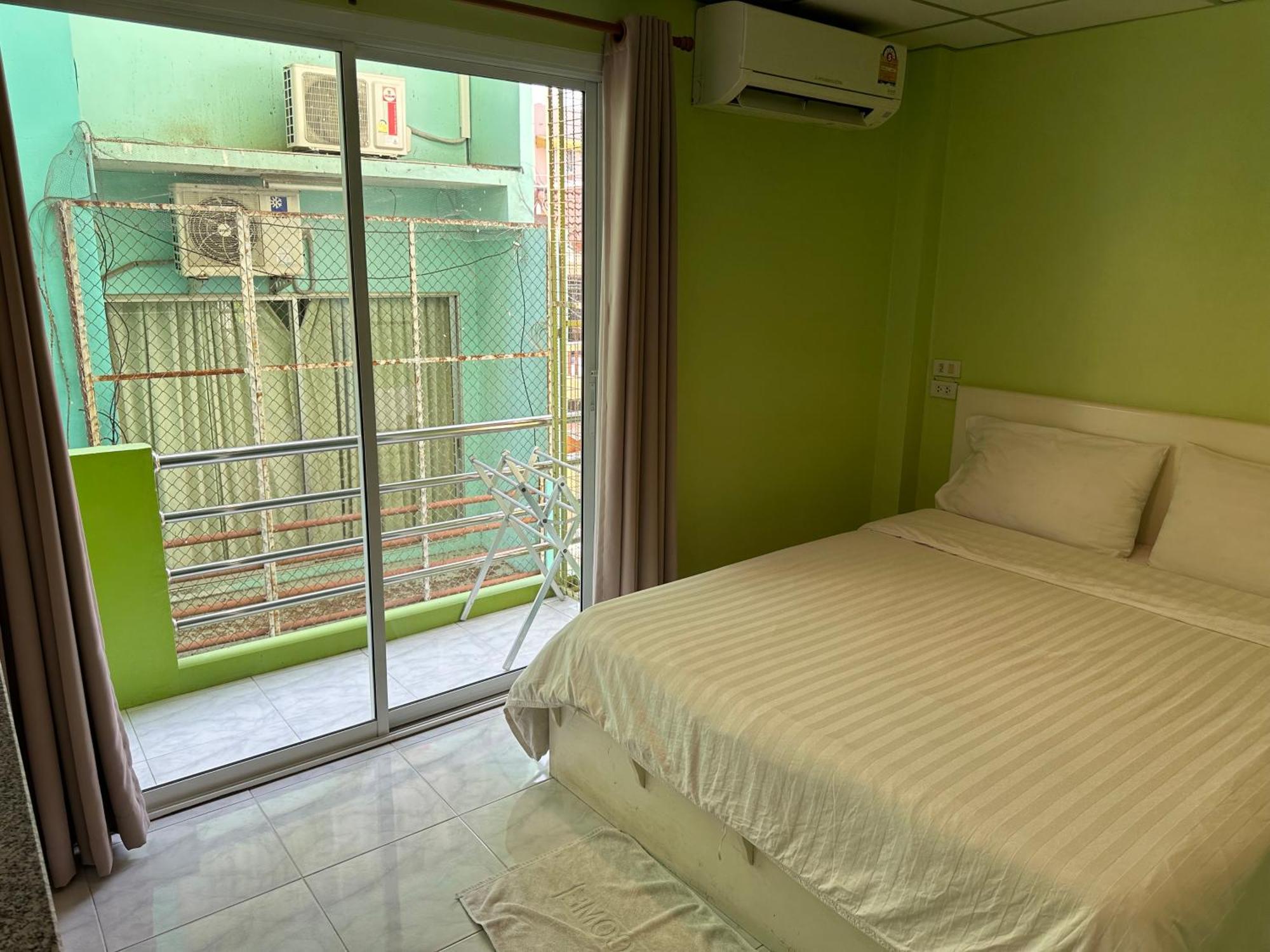 Hotel Baan Keang Talay Cha Am Petchaburi Esterno foto